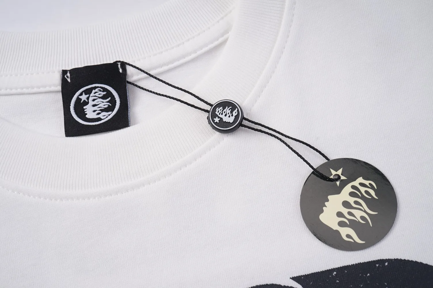 G 1152# Hellstar* //2024 New Arrival T ， 260 ， ， / ， 。 ， 。 ： 、 、 ，Size：S M L XL XXL XXXL